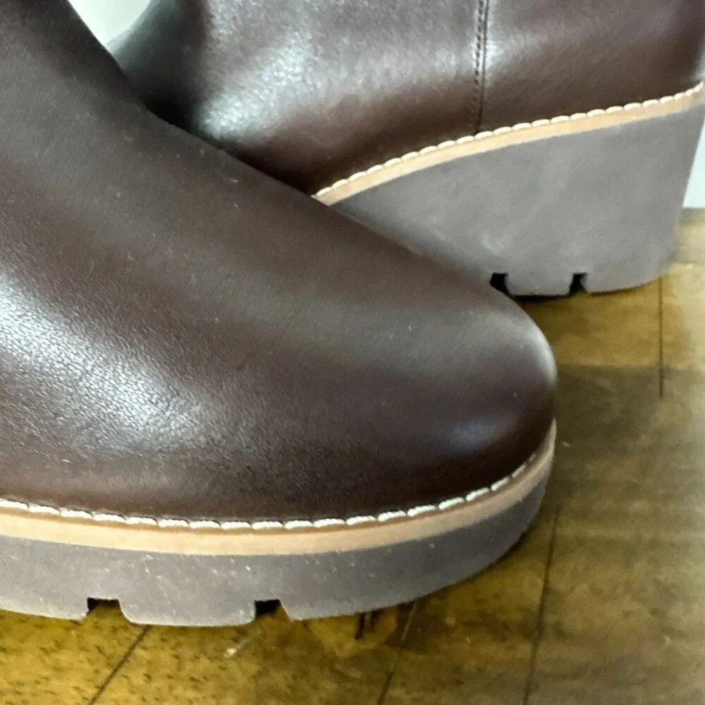 Vionic Brown Leather Waterproof Ankle Boots Women's 9.5 Chelsea Comfort Boots